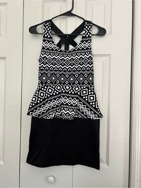 Deb Black and White Geometric Dress